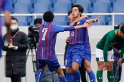 【高校サッカー決勝】山梨学院がPK戦の末に青森山田を破り11年ぶり2度目の優勝！