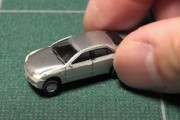 【DIY】トヨタクラウンの1/150ミニカーをラジコンに改造してしまう日本人の動画が海外で大ヒット。