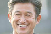 ５６歳カズがポルトガル２部デビュー…同国史上最高齢のプロサッカー選手と地元紙「Ｒｅｃｏｒｄ」も速報