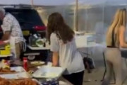 【動画】イスラエルさん、ガザ収容所の隣でBBQパーティー開催してしまうｗｗｗ