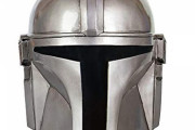 マンダロリアン見てたらマンドーのヘルメット欲しくなる…