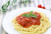 一人暮らしはパスタがいいって言うからスーパー来たんだが