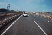 【動画】高速の渋滞最後尾にシビックがノーブレーキで突っ込む