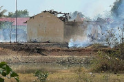 熱波で弾薬爆発か、兵士20人死亡 カンボジア国防省 ［5/3］