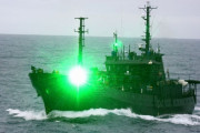 海保巡視船に外国商船からレーザー照射、船員の目に当たり航行に支障が出た例も…照射を禁じる法令なし！