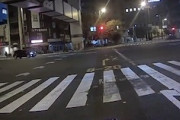 【大阪】信号待ち中にプリウスミサイルに突っ込まれたバイク乗りの動画がこえええ。