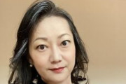 「高校教師」から31年…美人女優の49歳近影が「すてき」「シルバーヘアもエレガント」と反響