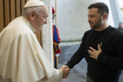 ゼレンスキー大統領、ロシア領内への攻撃を提案「あらゆる奇策を使う必要がある」！