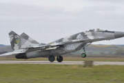 フランス製AASMハンマー精密誘導爆弾を搭載したウクライナ軍MiG-29戦闘機がロシア国内のFSB重要拠点を空爆！