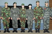 アフガンで出回る韓国軍服…タリバンに続き抵抗軍まで