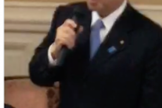 【悲報】野党会合で国民・原口氏「コクピットにお猿さん。首相が猿とは絶対に言わないが」⇒ 会場から笑い、立憲・川内氏「猿に失礼」と合いの手（動画）