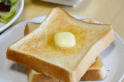 お前らは食パン何枚切りを買ってるの？