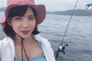 【gif】35歳子持ち人妻のミニスカ生足ブーツ屈伸運動ｗｗｗ