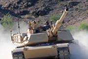 韓国にライバルが登場、ポーランドの次期主力戦車に食い込んできたM1エイブラムス