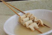 韓国名物の「おでん串」、真っ黒になるまで「再利用」されていた串に嫌悪感……おでん屋は「環境に配慮している」と言い訳