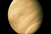 【朗報】BBC「金星の雲の中に生命がいるかも」