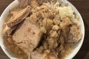 沖縄の二郎系ラーメンさん、本家二郎に瞬殺されてしまうｗｗｗｗｗ
