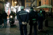 【悲報】イタリア人さん(48)「妻と喧嘩してイライラする！散歩して頭を冷やすか・・・」→結果ｗｗｗｗ