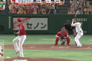 【巨人対広島25回戦】巨人、5回裏に広島・石原の悪送球の間に三塁ランナーが生還し1点追加！リードを2点に広げる！！