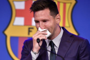【動画】メッシさん、泣いてしまう…