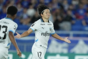 利き足警戒されても逆足一閃!「右の切り返しがめちゃめちゃ効く」川崎F伊藤達哉は怒涛の“1か月間連続ゴール”