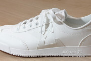 白スニーカーって昔流行ったよなwwww