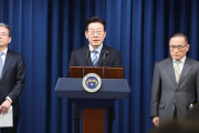 #韓国記事翻訳　『原潜で韓国のバランス外交は終わった』、『アメリカは黙って原潜渡して韓国の好きにさせろ！』