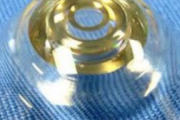 【開発】視力が3倍になる「望遠コンタクトレンズ」がヤバすぎるwww