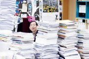 韓国人「朴元淳が書類を積み上げていた理由が判明ｗｗｗｗｗｗｗ」