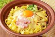 ローソン「カルボナーラとペペロンチーノを混ぜたらうまい」