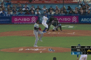 山本由伸に援護点！マンシーが第9号逆転満塁ホームラン！！！！！！！！！！！！！！！！！