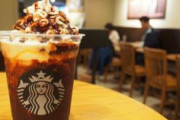 スタバ、容器を使い捨てに切り替え　持参タンブラーへの提供は休止