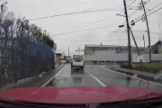 こんな車でとんでもないUターンをしてしまう動画が話題にｗｗｗ
