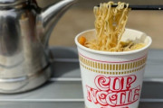 車中泊中のワイ、『コレ』でカップ麺を作ってしまうｗｗｗｗｗｗｗ