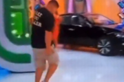 【動画】生放送で車を当てたパパ、喜びのあまり脚が攣ってしまうもとんでもない方法で瞬時に治すｗｗｗｗｗｗｗｗ