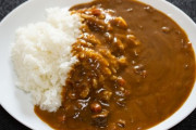 ニートワイ、ついにレトルトカレーに行き着く