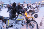 冬にバイク乗ってるやつって寒くないの？