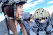 【乃木坂46】齋藤飛鳥＆梅澤美波、どっちも可愛い「映像研」オフショット！！！