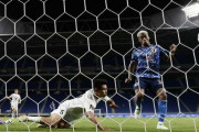 日本代表、キルギスに5発大勝でW杯アジア2次予選8戦全勝！オナイウ阿道がハットトリック達成