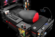 【画像】ゲーム、食事、睡眠のすべてが完結する『ゲーミングベッド』が発売中！永久にゲームをプレイし続けられる環境が話題に