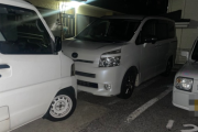 X民「家帰ったら無断駐車されてたから、そいつの前に駐車して閉じ込めてやるわ」 → 翌朝、衝撃の展開にｗｗｗｗｗ
