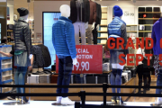 UNIQLO←アパレル世界3位、三菱←グループ世界1位、電通←広告世界4位、武田製薬←製薬世界10位