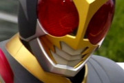 仮面ライダーアギト フレイムフォームって炎属性で剣使いなのに