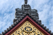 海外「日本ではナチスを連想するという理由で寺院の地図記号卍を変える動きがあったようだ」
