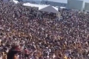 【悲報】愛知県の常滑りんくうで行われたライブの様子がこちら・・・