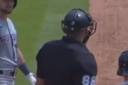 【MLB】見逃し三振した選手「…（ﾁﾗｯ」 審判「退場ッッッ！！！」 ← 適切かどうかネットで議論に