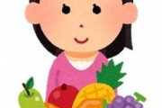 【違うかもだけど】子供と同じ幼稚園のベジタリアン人は、子供にもベジタリアン食。子供達はガリガリで下の子は無表情に母親にぴったりくっついてるんだけど→