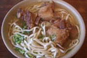 ソーキそばってラーメンのカテゴリに入れてええの？