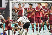 浦和、モーベルグ劇的FK弾で神戸に勝利しリーグ2連勝！名古屋と鹿島、C大阪と清水は共に1-1ドロー！J1第18節（関連まとめ）