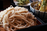 蕎麦「美味しいです。栄養価高いです。ヘルシーです。」←これが天下取れなかった理由